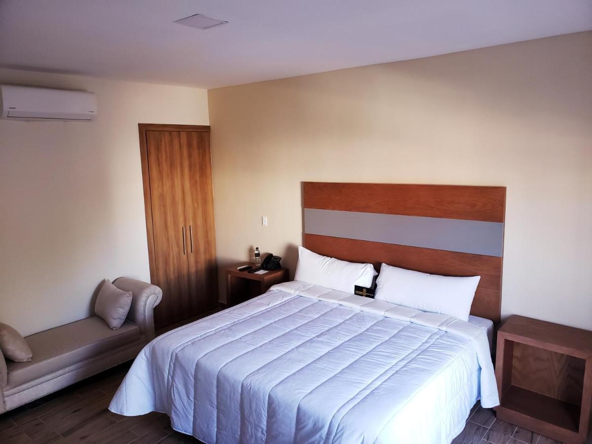 Hotel Plaza Allende Торреон Екстер'єр фото
